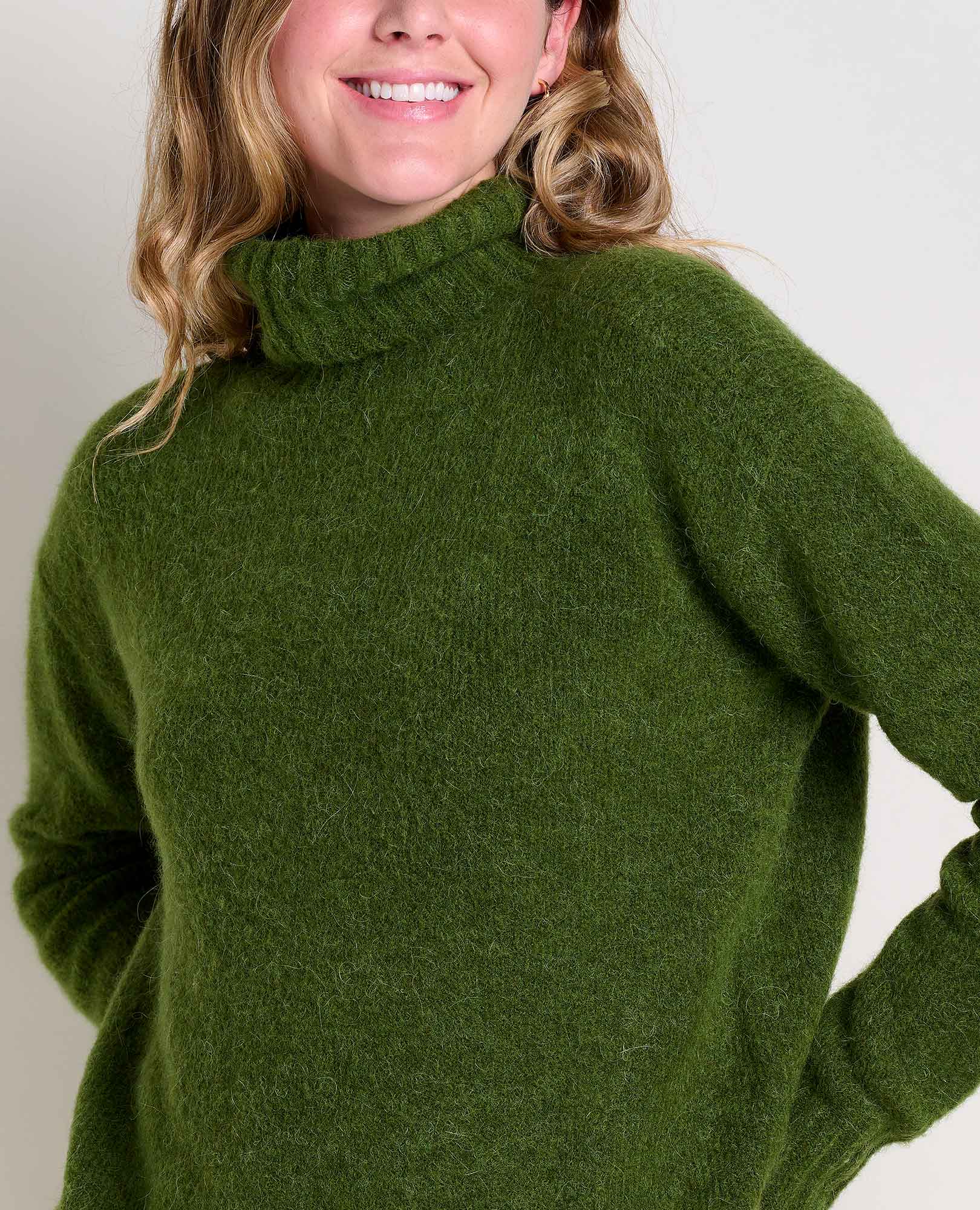 Toddy T-Neck Sweater