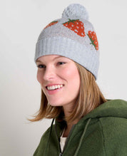 Cazadero Pom Beanie